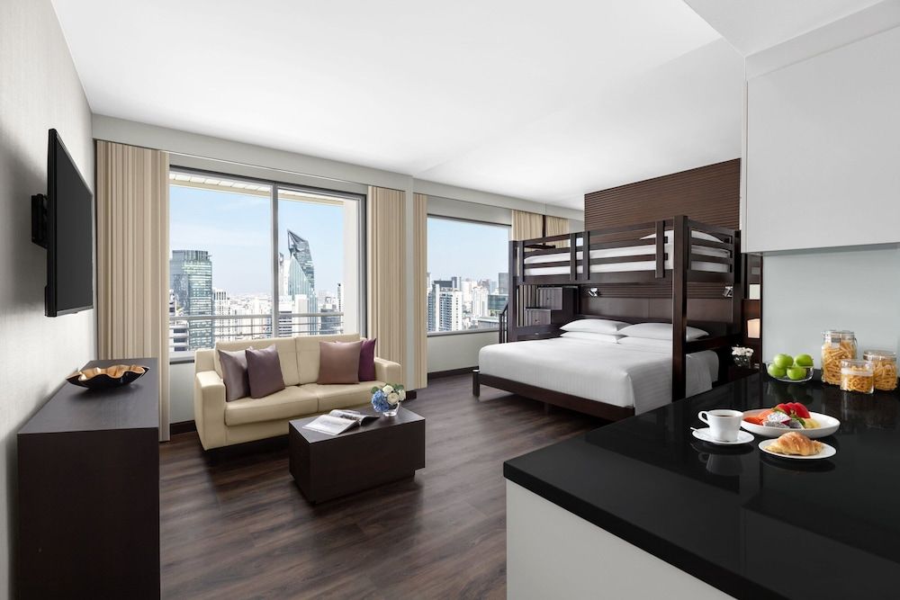 Studio, 1 King Bunk, City View