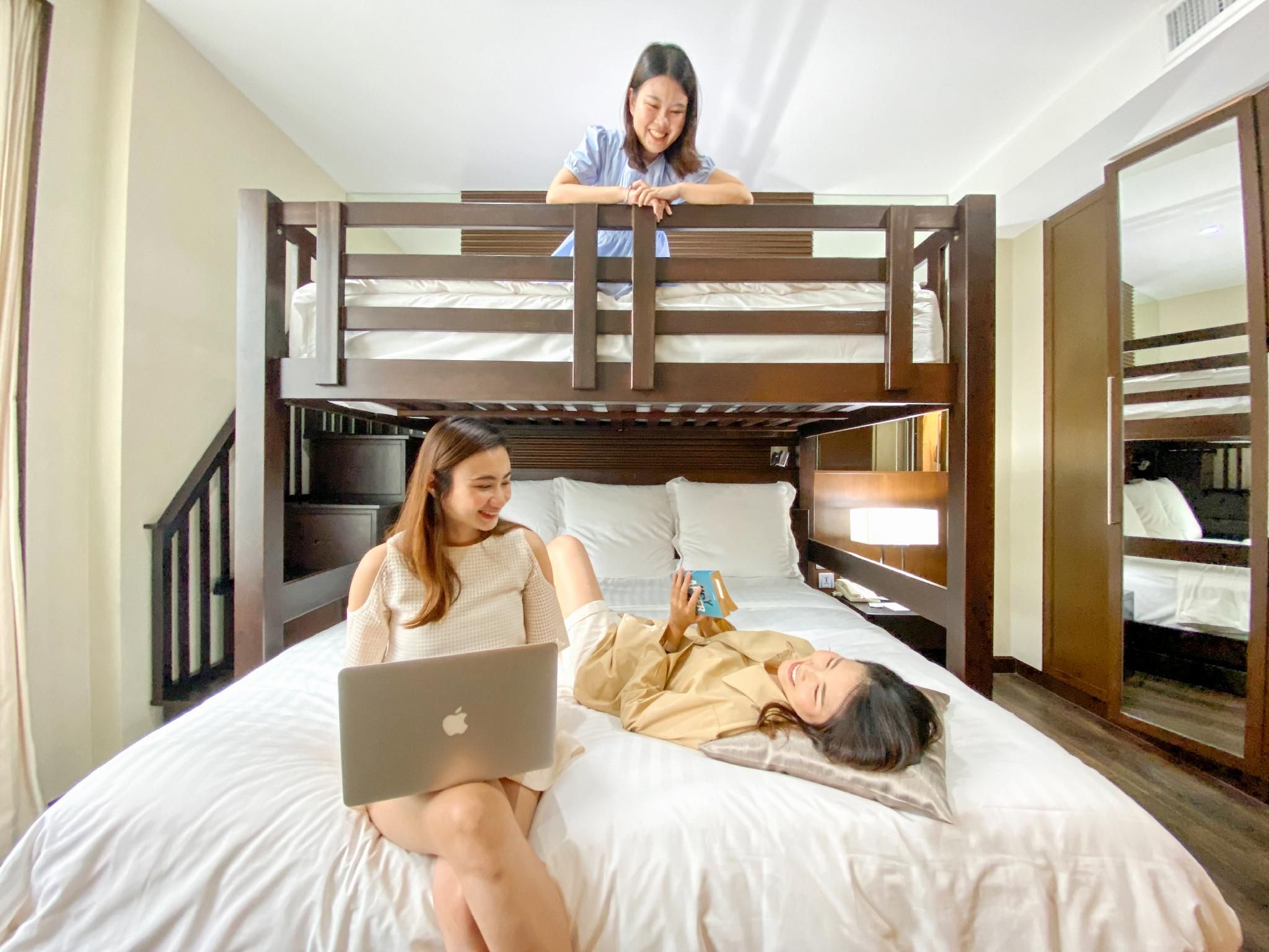 Bunk Bed Studio, Studio, 1 King bunk, City View