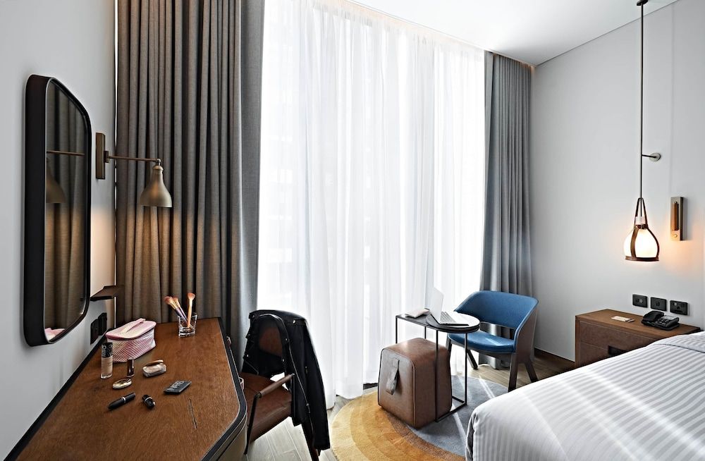 Barcelo Business Bay Dubai Deluxe Room 3