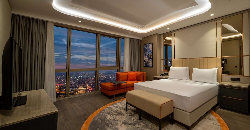 King One Bedroom Suite