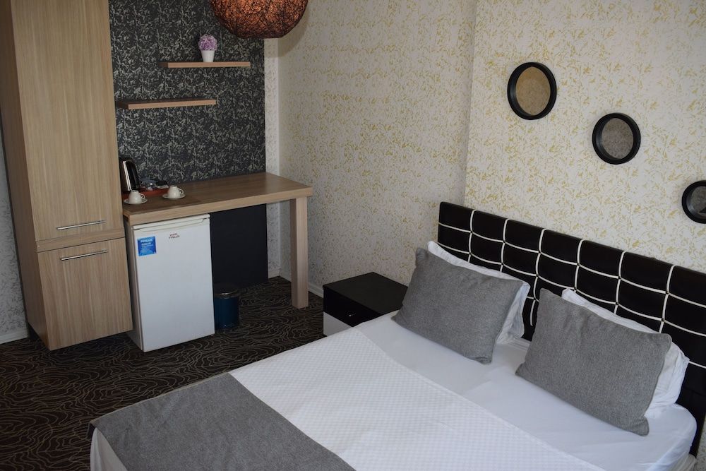 Mira Suites Studio 6