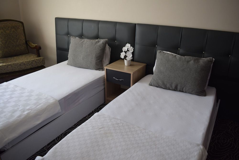 undefined Mira Suites 9