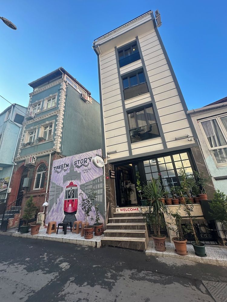 undefined Taksim Story Residence 4