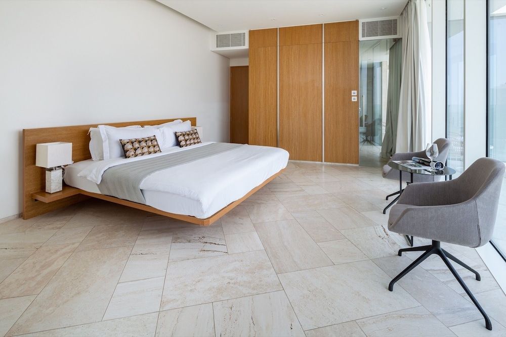 undefined Exclusive 2BR Sky Villa In The Five - JVC 8