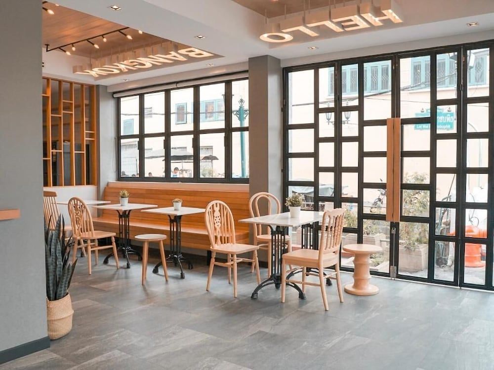 undefined YakThai Poshtel 10