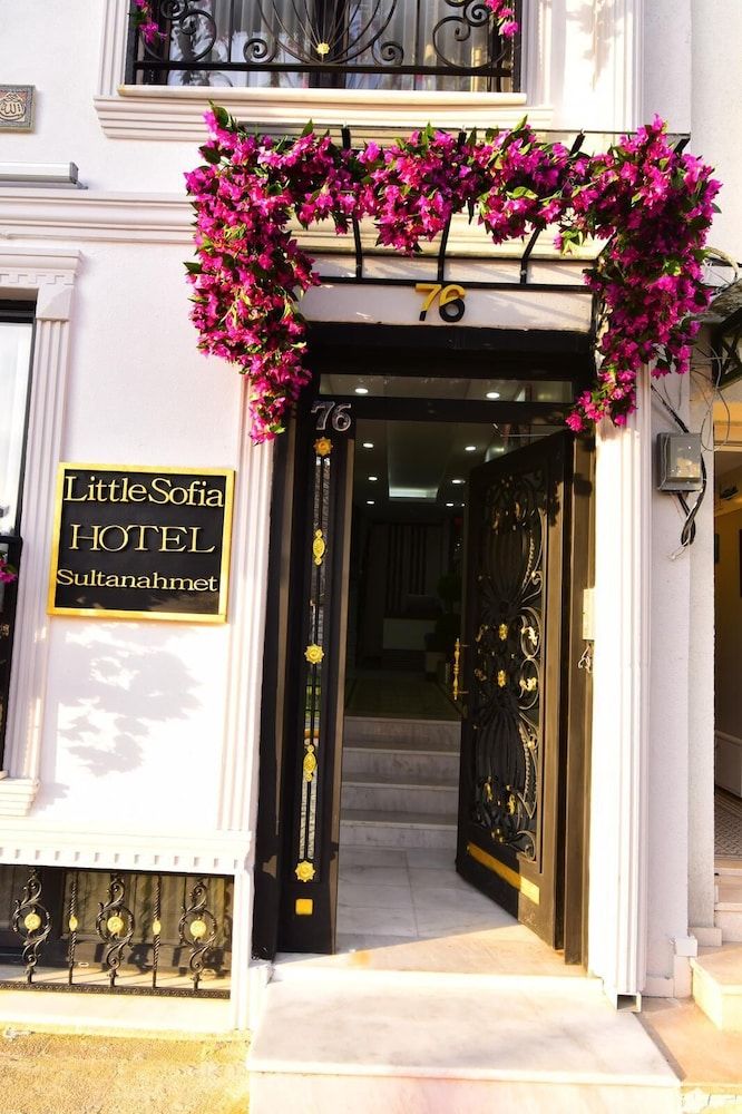 undefined Little Sofia Hotel 7