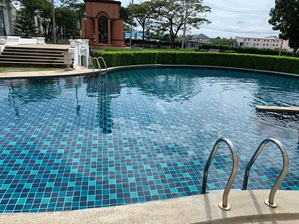 undefined Bristol Park by 3 Angels 5