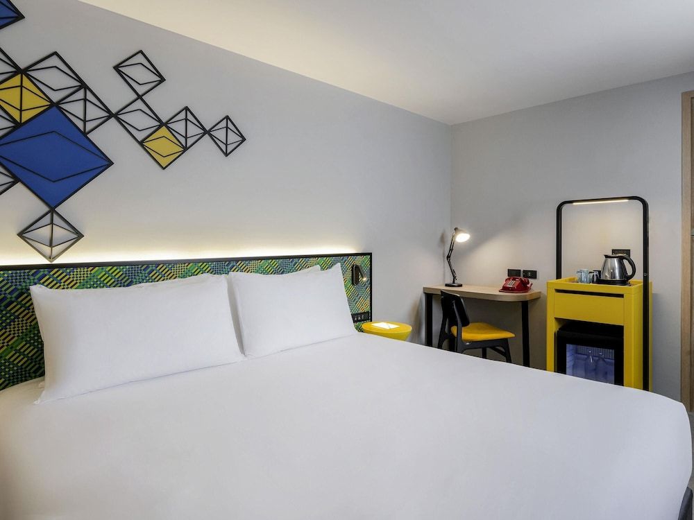 undefined ibis Styles Bangkok Silom 5