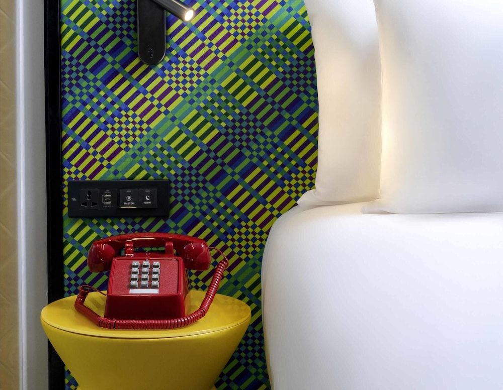 ibis Styles Bangkok Silom Superior Room, 2 Twin Beds 7