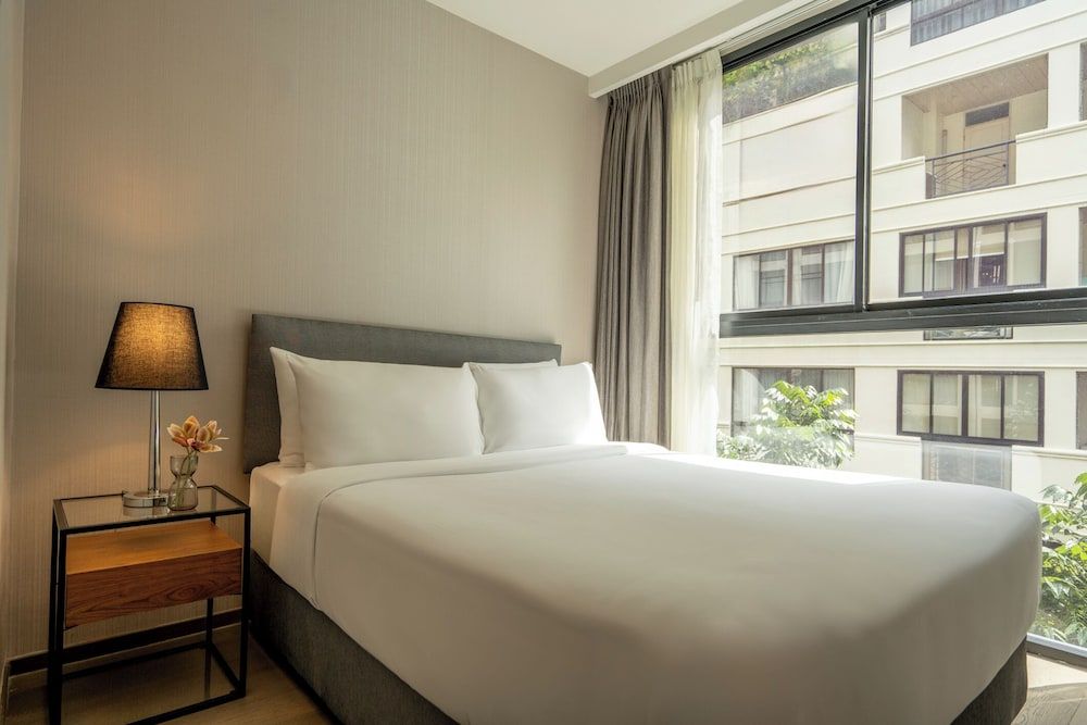 Walton Suites Sukhumvit Deluxe - Two Bedroom Suite 2