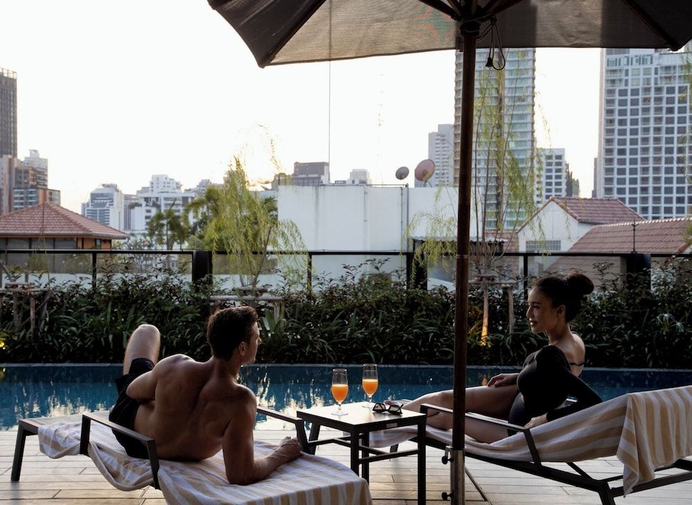 undefined Walton Suites Sukhumvit