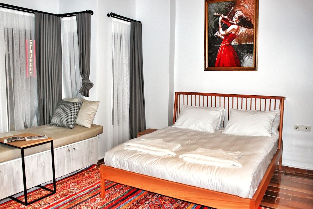 undefined Million Old City Apartment 10