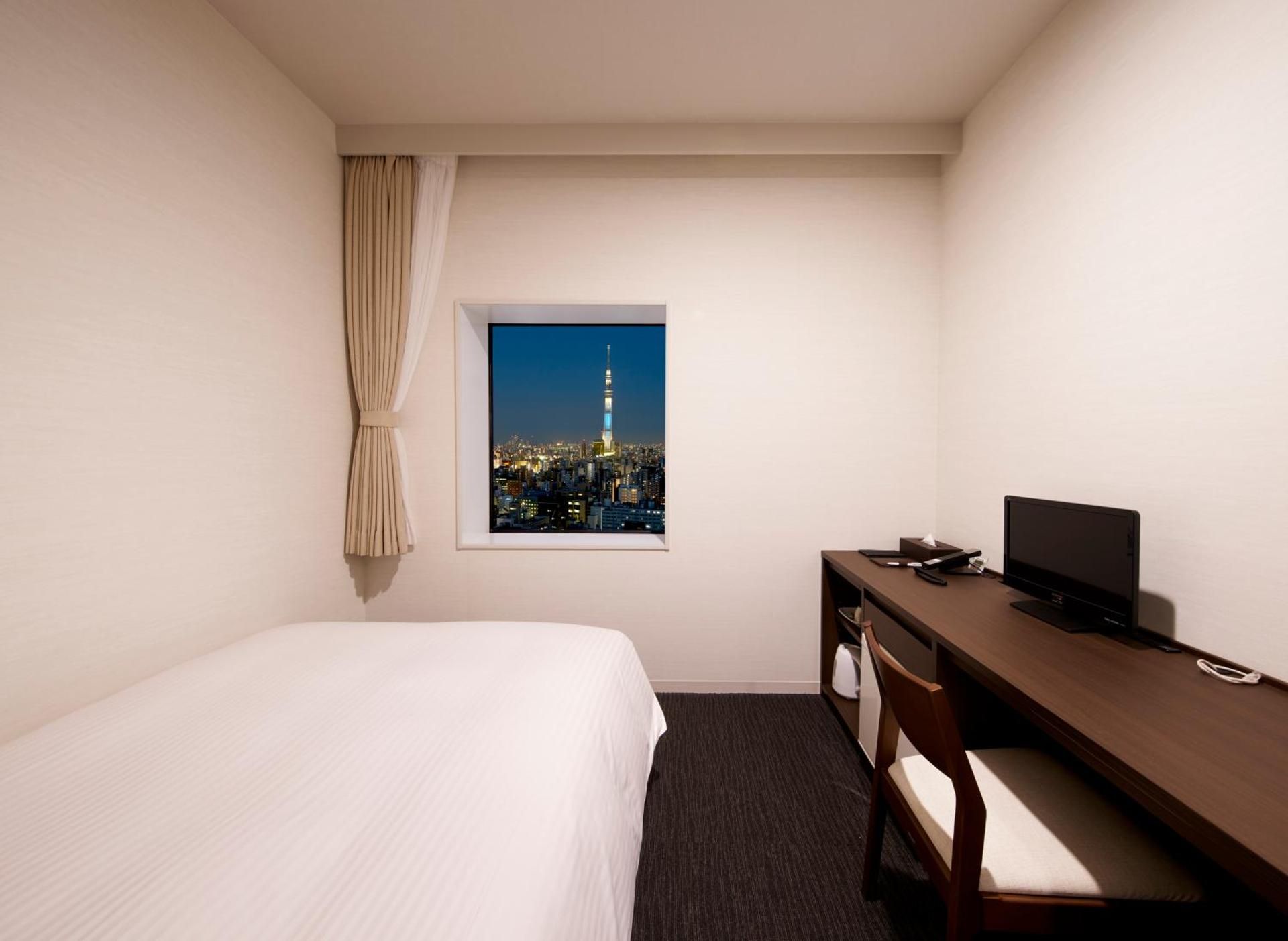 Skytree View Compact Double Room - Non-Smoking