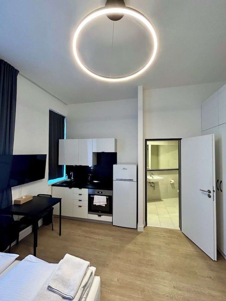 Figaro Suites Junior Suite 20