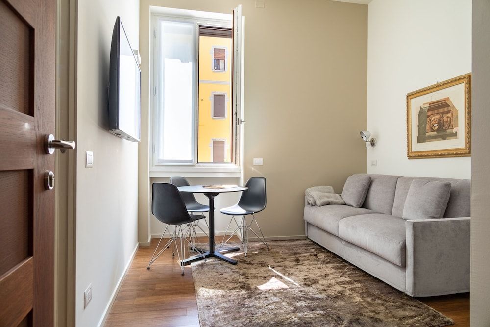 undefined Ariosto Social Club 4