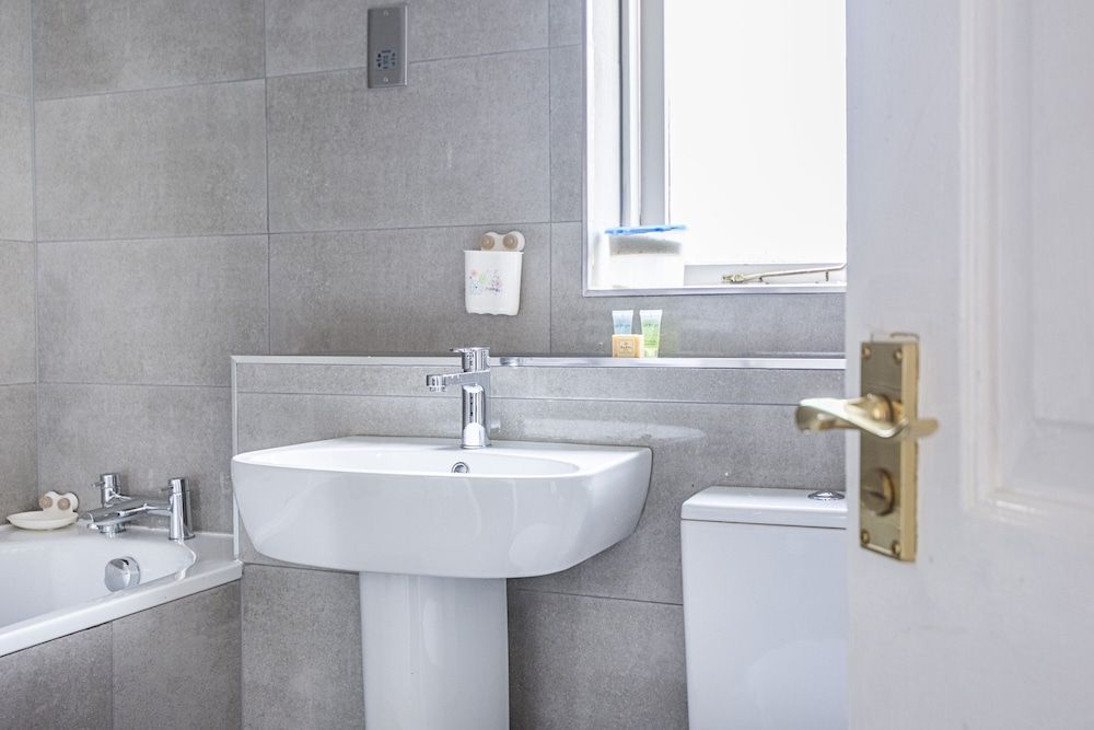 Modern 2 Bedroom Lewisham Apartment Apartment 29