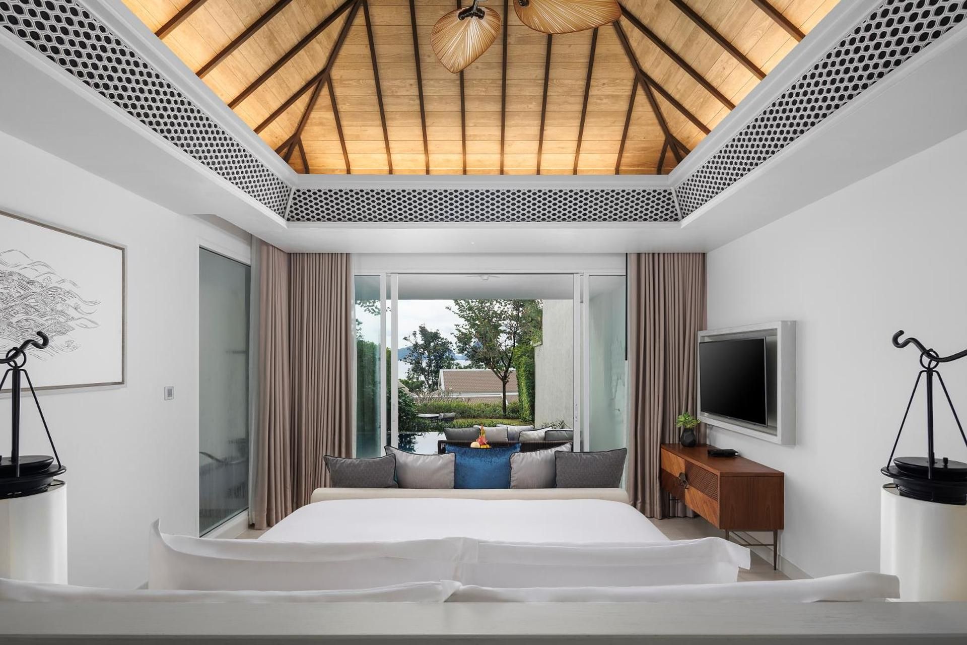 Banyan Tree Krabi Deluxe Garden Pool Suite King 2