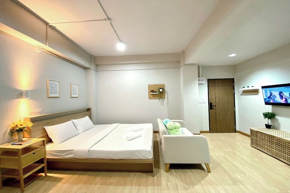 undefined 44 Room Rama 3 3