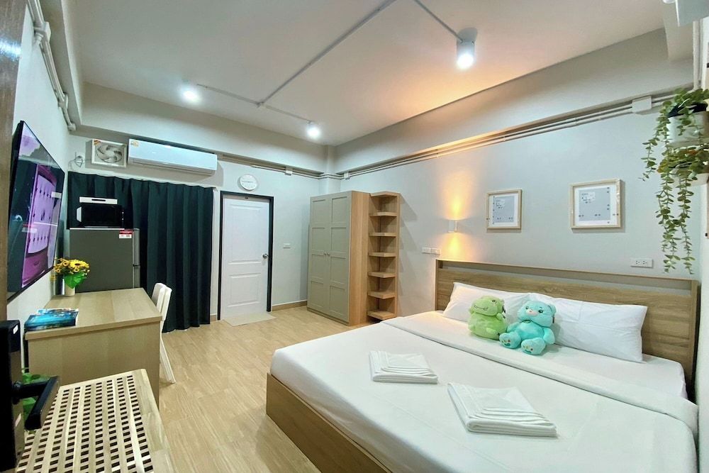 undefined 44 Room Rama 3 2