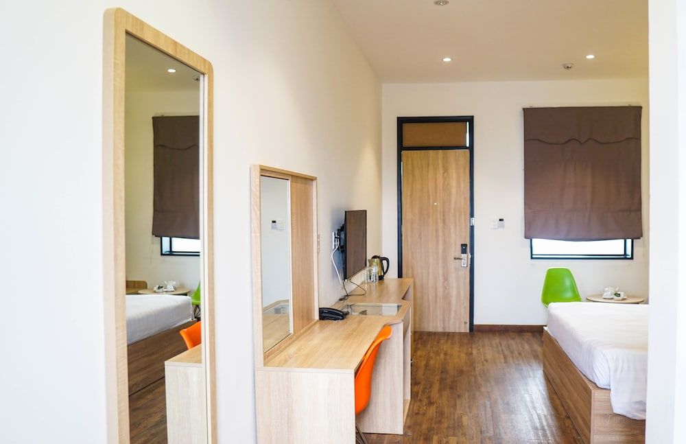 undefined 7s Hotel An Phú Central 2