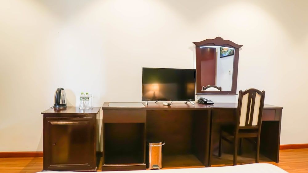 7s Hotel An Phú Central Premium Double Room 6