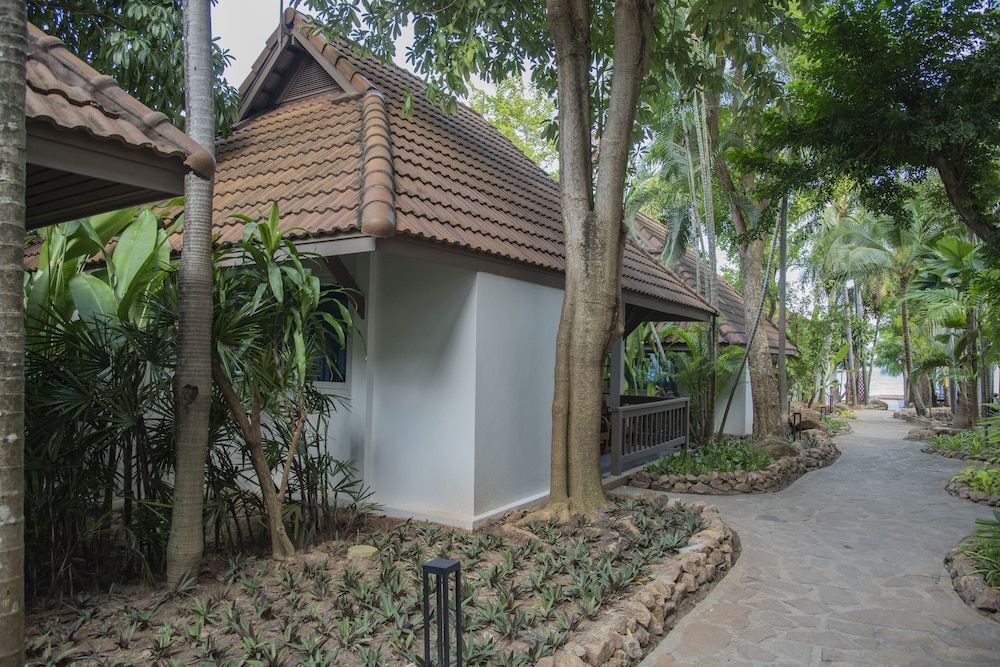 undefined Samui Natien Resort 5