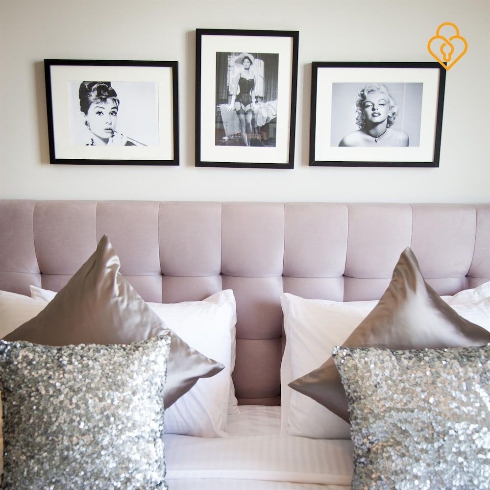 undefined Palm Views West Studio 222 7