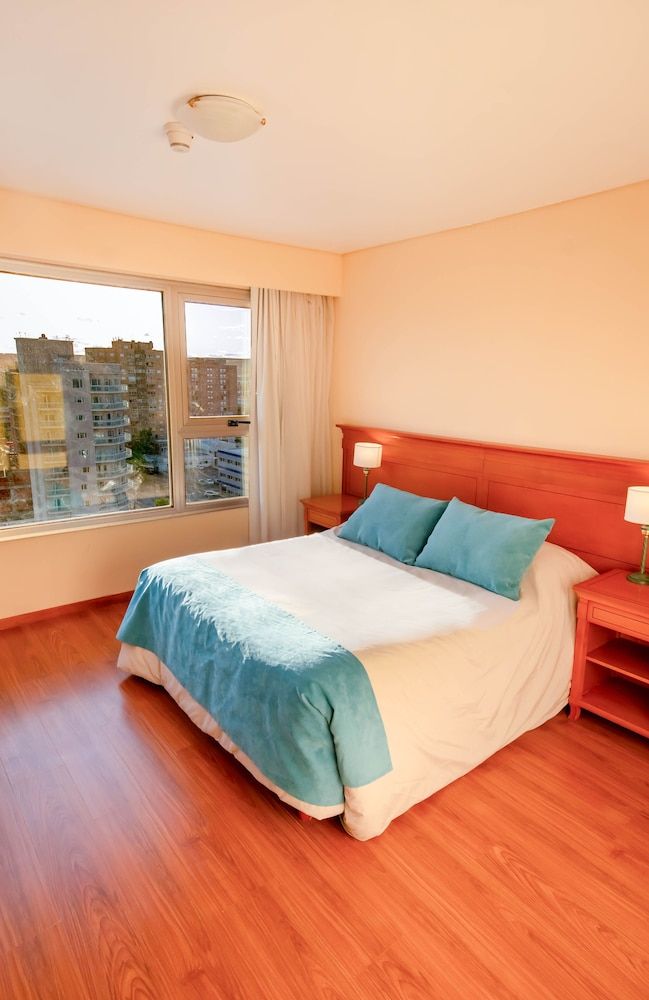 Yene Hue Standard Triple Room, City View 3