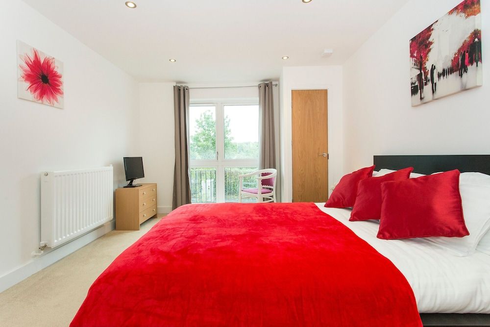 undefined JOIVY Lovely 1-bed Flat Near 02 Arena 7