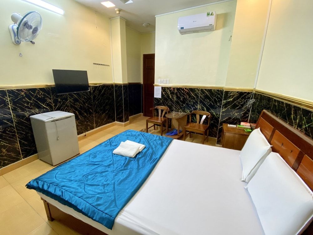 Ngoc Trinh Hotel Double Room