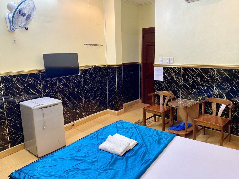 undefined Ngoc Trinh Hotel 9