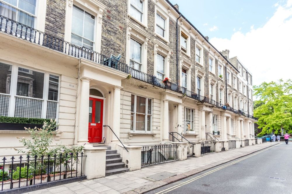 undefined Stylish Notting Hill apartment for 2-4 2