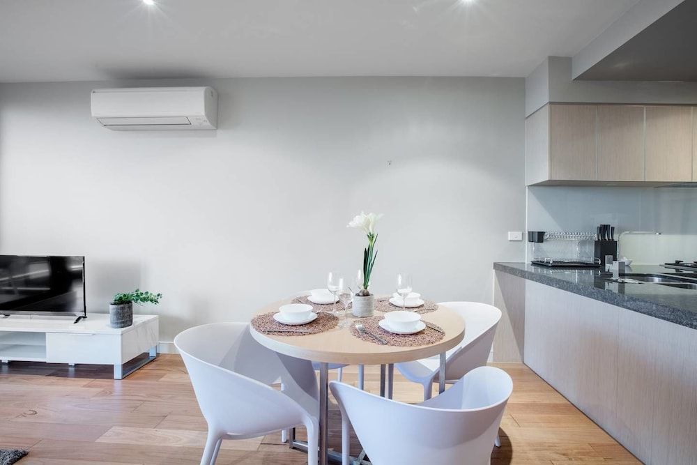 undefined Sweet Apartment At Centro Melbourne 6