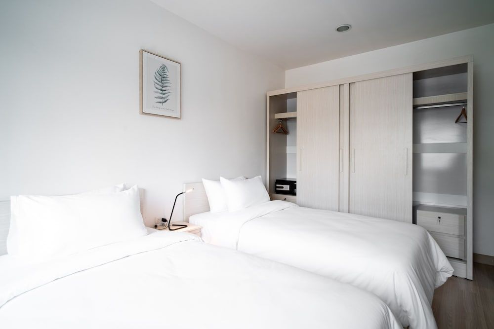 KOS Hotel Suvarnabhumi Airport Superior Twin Room 5