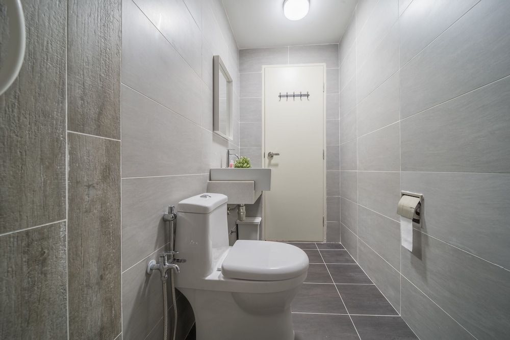 OYO Home 89392 Incredible 2br Arte Plus Classic Room 17