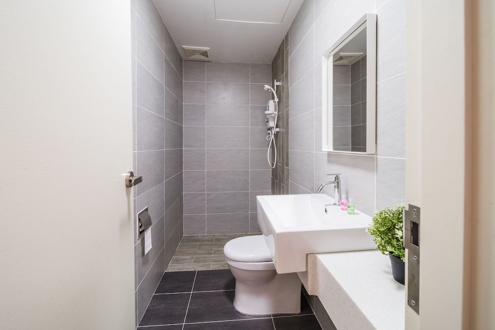 OYO Home 89392 Incredible 2br Arte Plus Classic Room 18