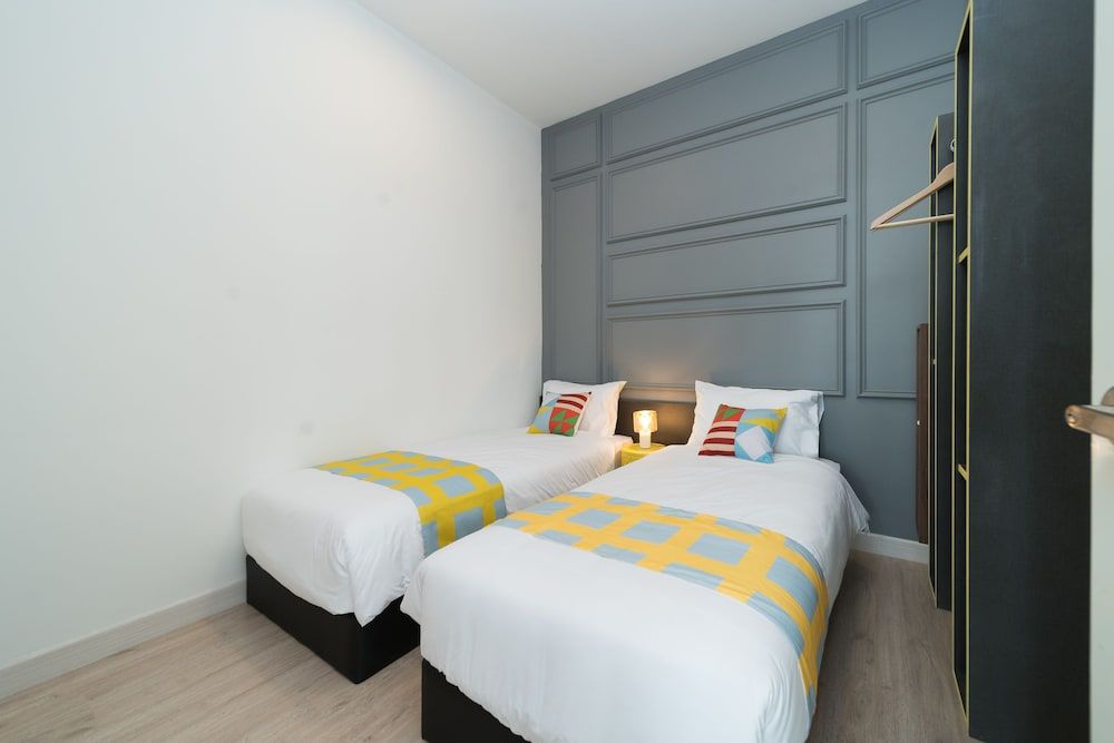 OYO Home 89392 Incredible 2br Arte Plus Classic Room 9