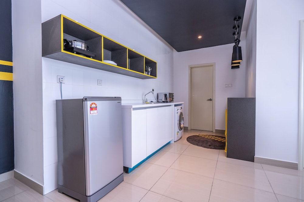 OYO Home 89392 Incredible 2br Arte Plus Classic Room 21