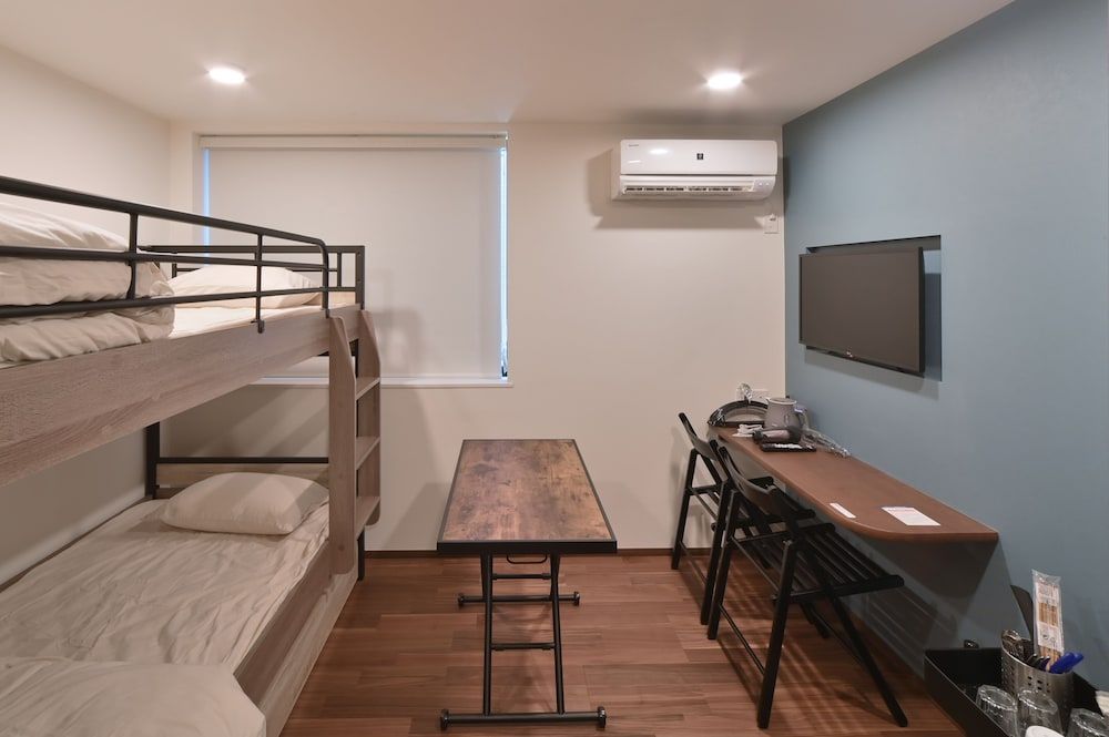 Apartment, Non Smoking (203)