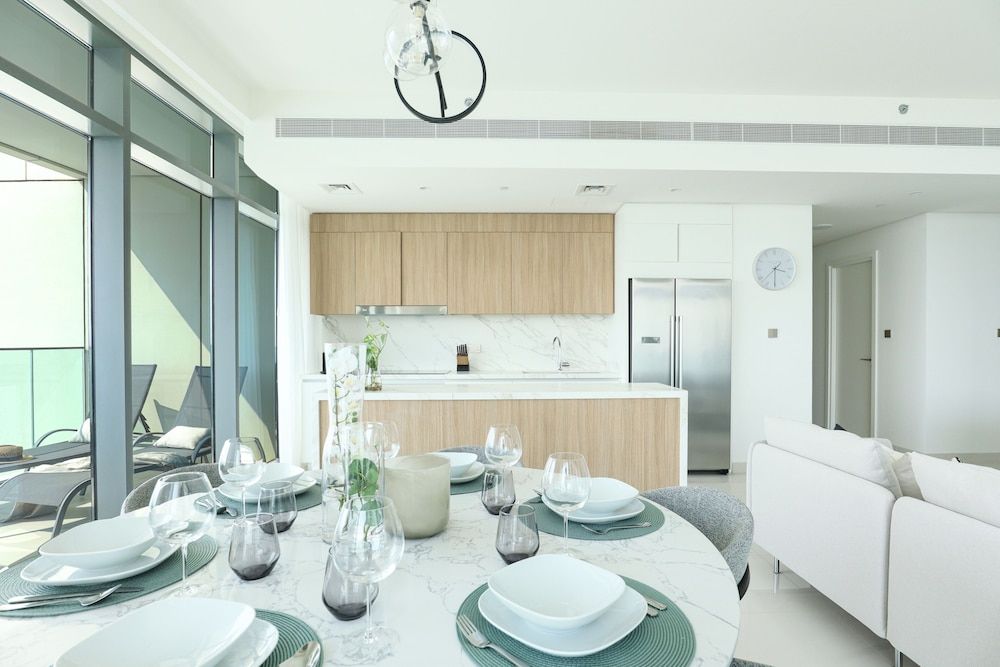 HiGuests - Beach Vista Tower 2 Deluxe Apartment 23