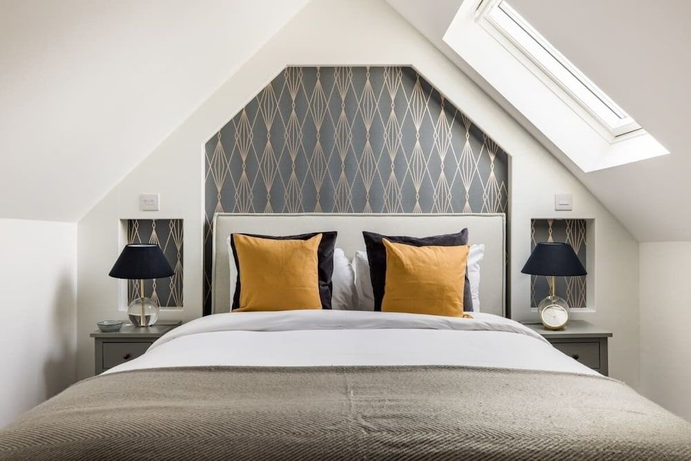 undefined The Battersea Classic - Charming 2bdr Flat With Study Room 5