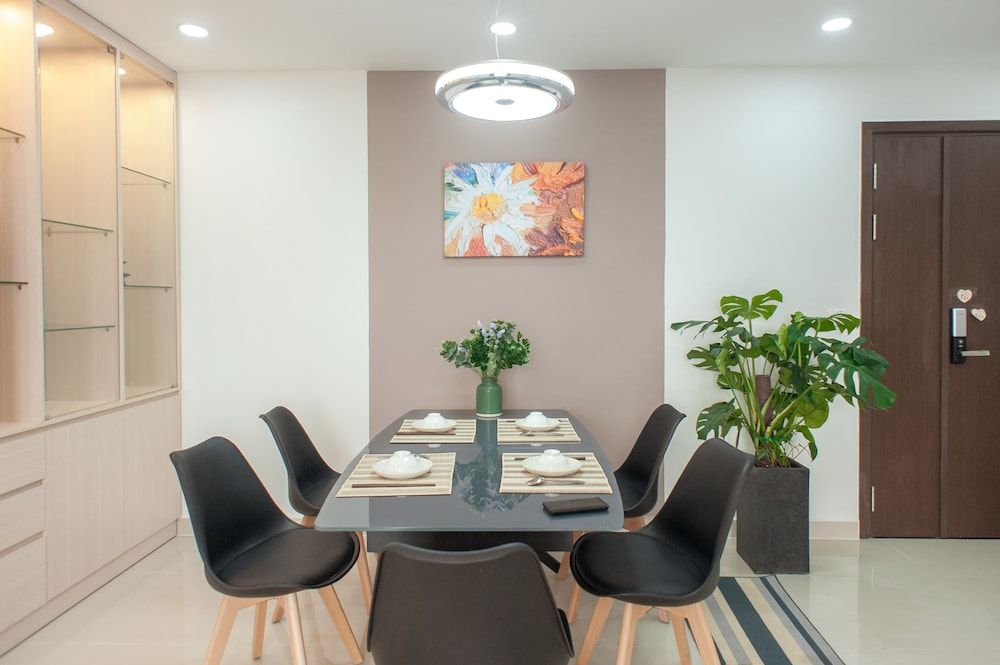 undefined Saigon Royal Apartment - MM Home 9