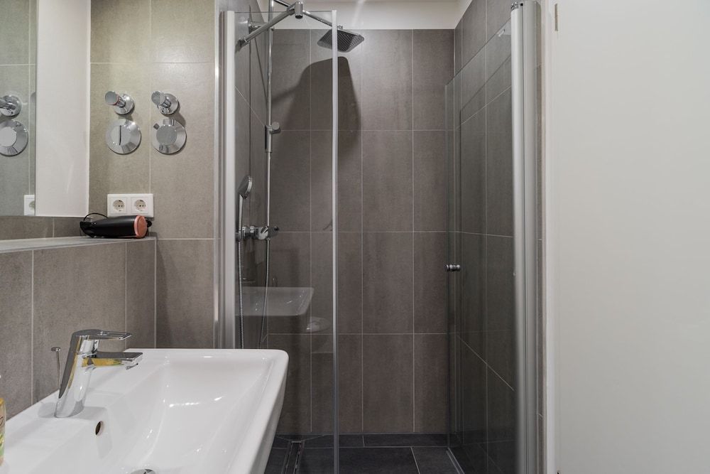 Nena Apartments Herrmannplatz Three Person-Studio 10