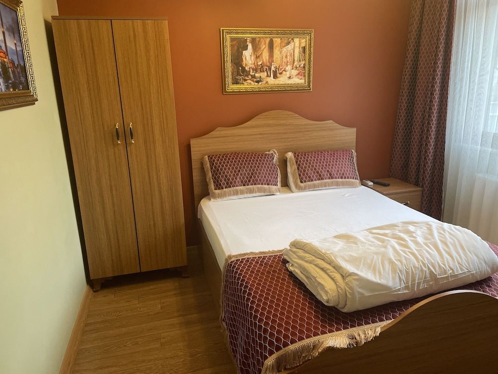 undefined Ottoman Design Suites 10