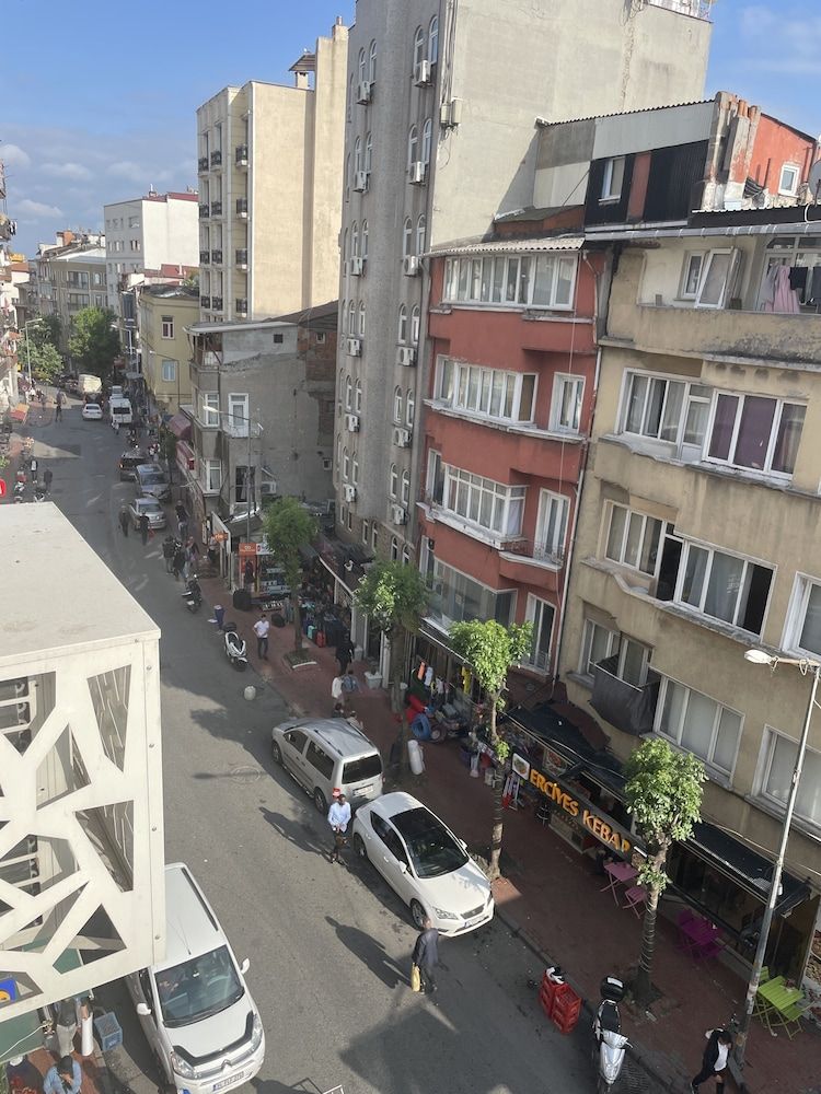 undefined Ottoman Design Suites 6