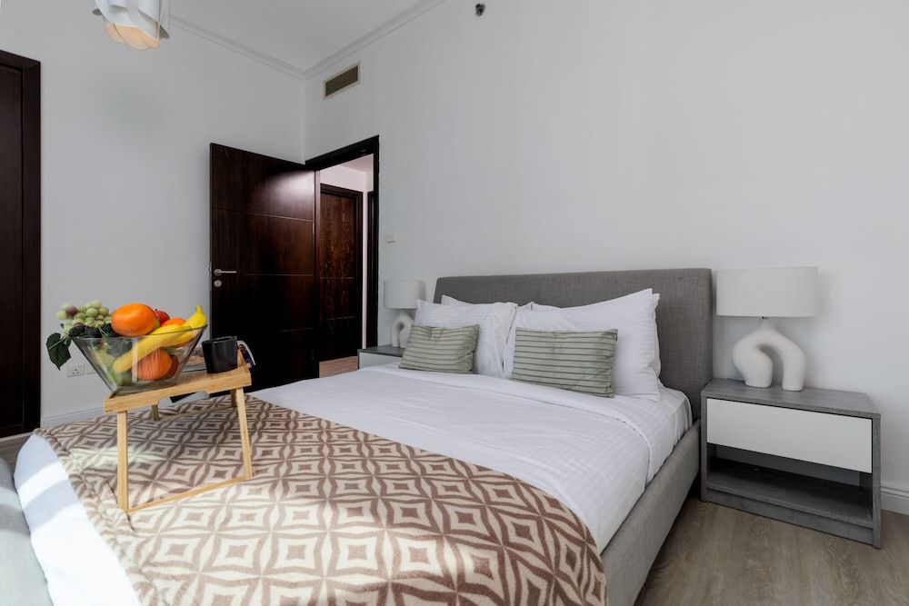 undefined Maison Privee - Modern Urban Retreat in the Heart of Dubai Marina 8