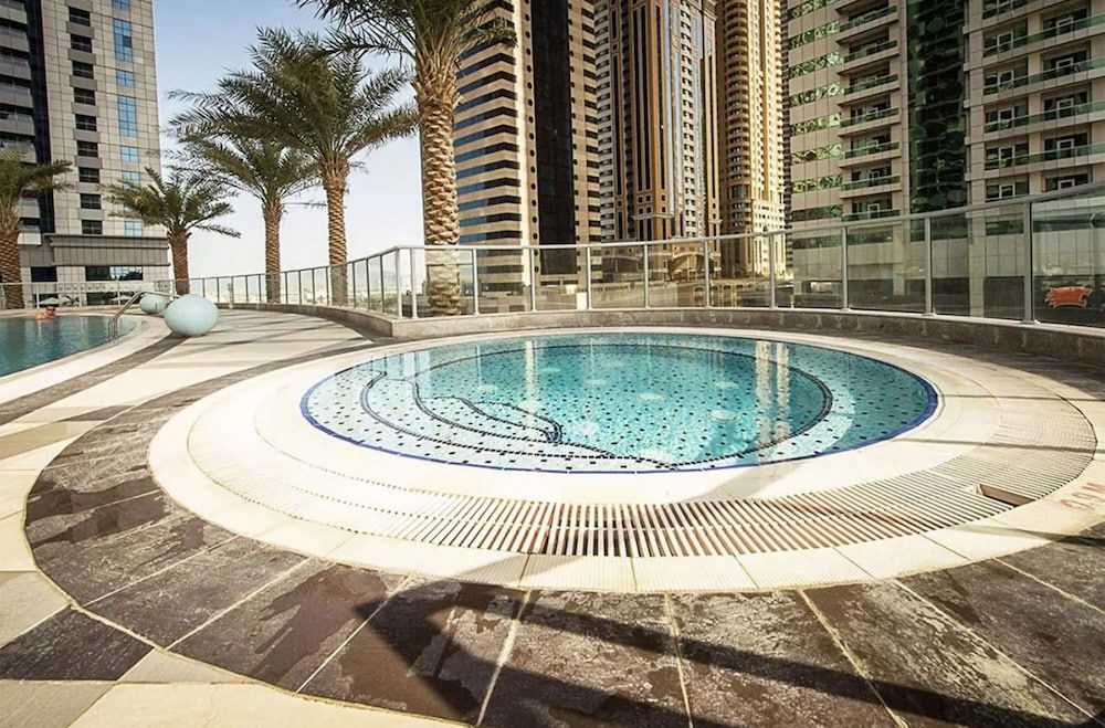 undefined Maison Privee - Modern Urban Retreat in the Heart of Dubai Marina 2