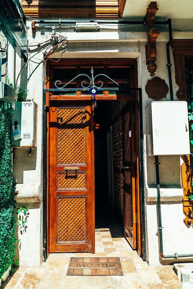 undefined Astra Boutique Hotel 5