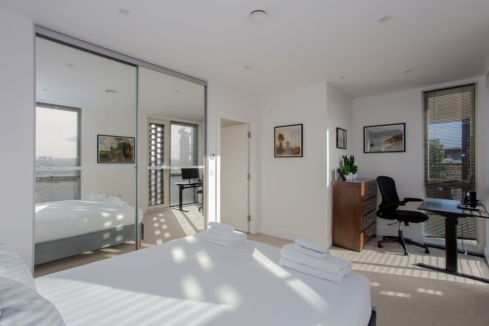 undefined Contemporary 1 Bedroom Apartment in South London 2