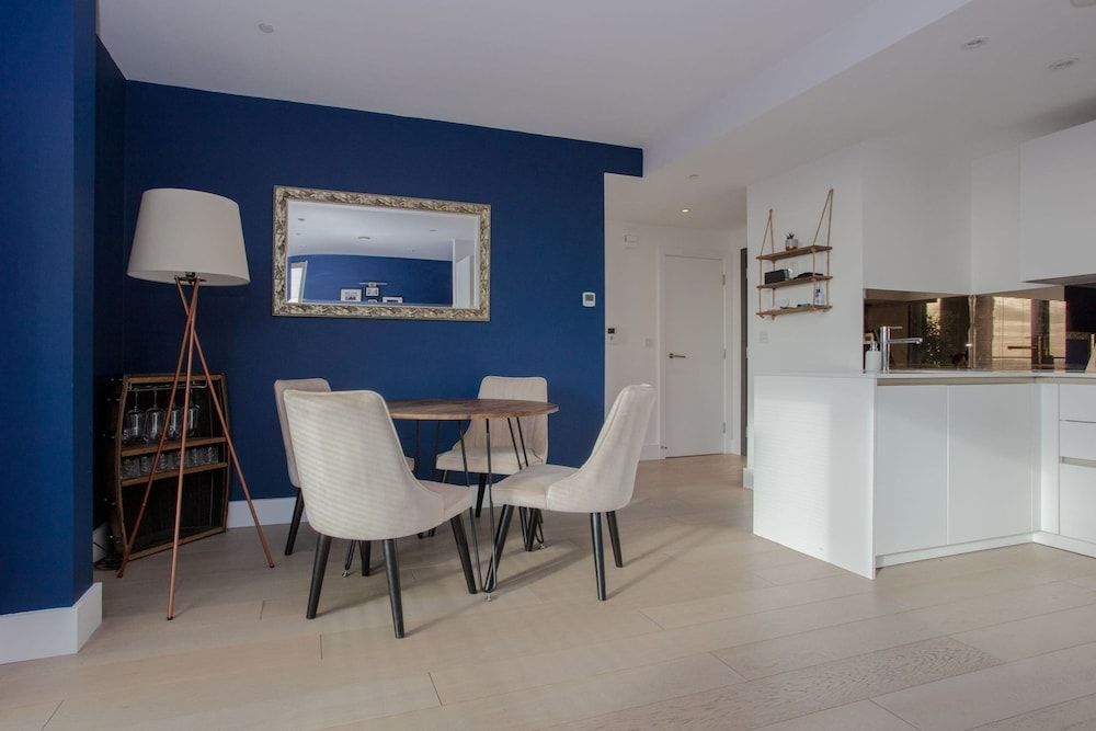 undefined Contemporary 1 Bedroom Apartment in South London 10